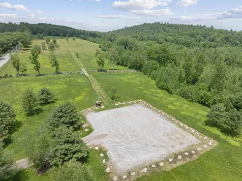 125 Pleasant Street Meredith NH 03253