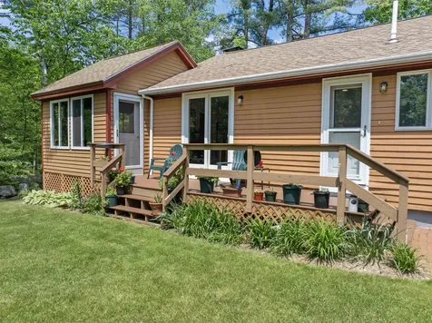 125 Pleasant Street Meredith NH 03253