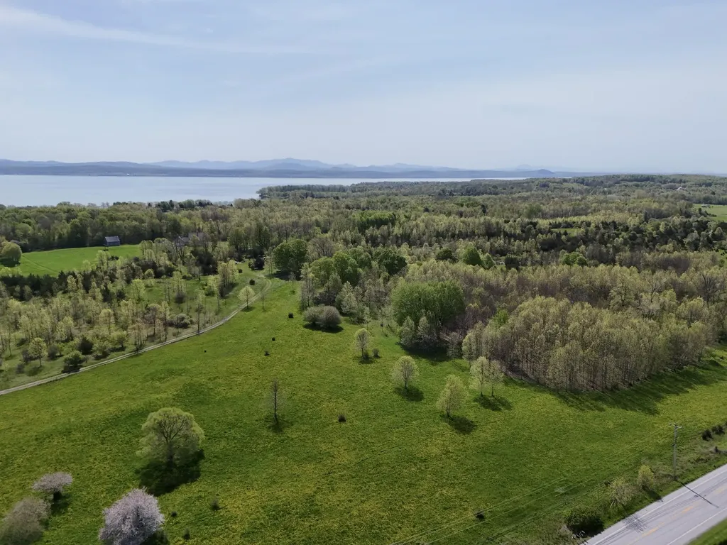 289 East Shore North Grand Isle VT 05458