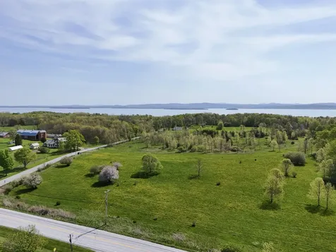 289 East Shore North Grand Isle VT 05458