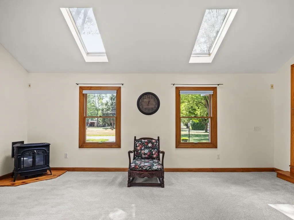 694 Creek Farm Road Colchester VT 05446