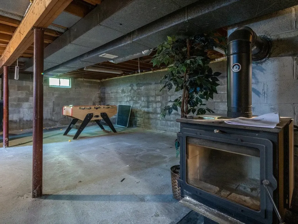 694 Creek Farm Road Colchester VT 05446