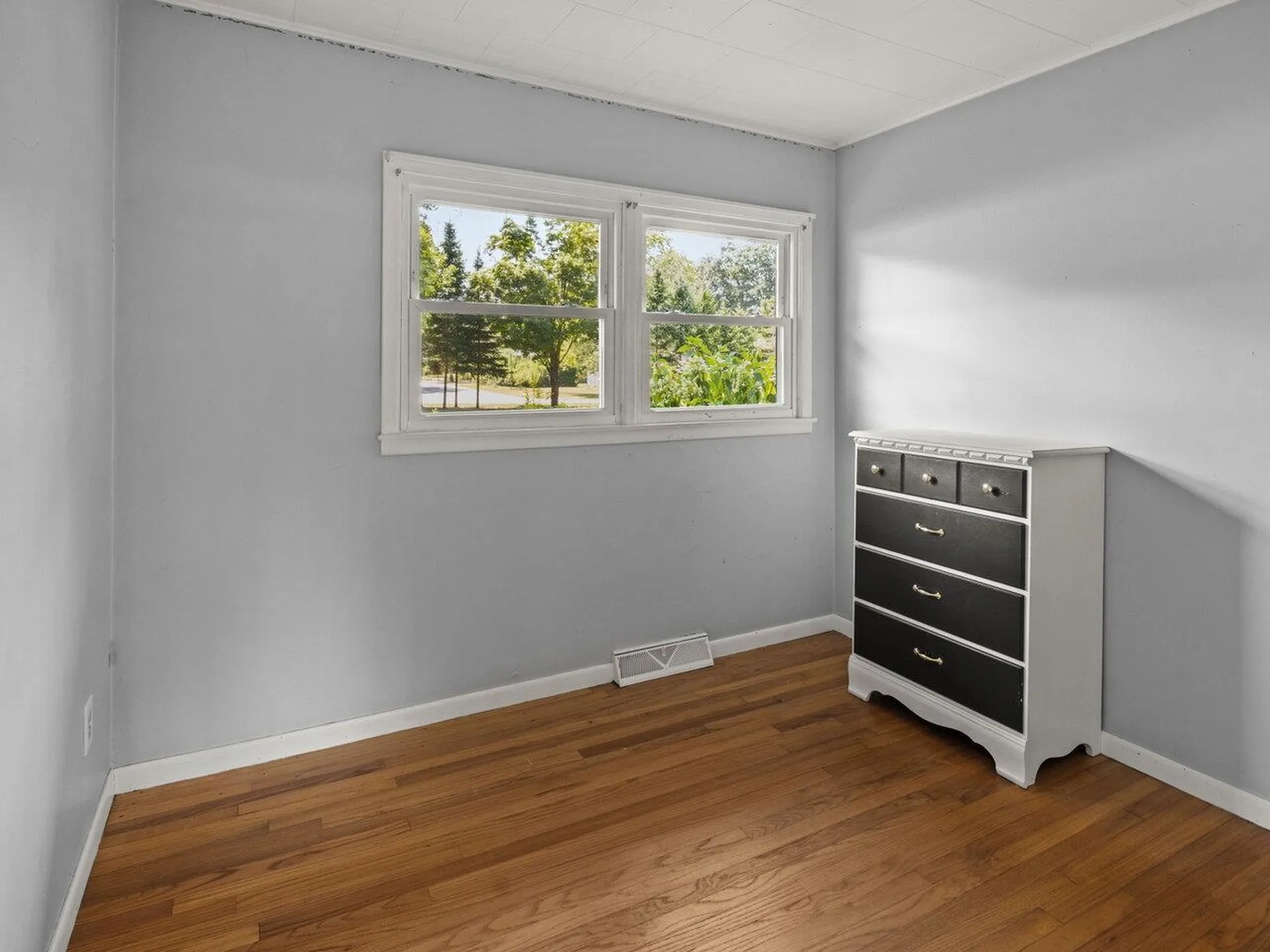 694 Creek Farm Road Colchester VT 05446