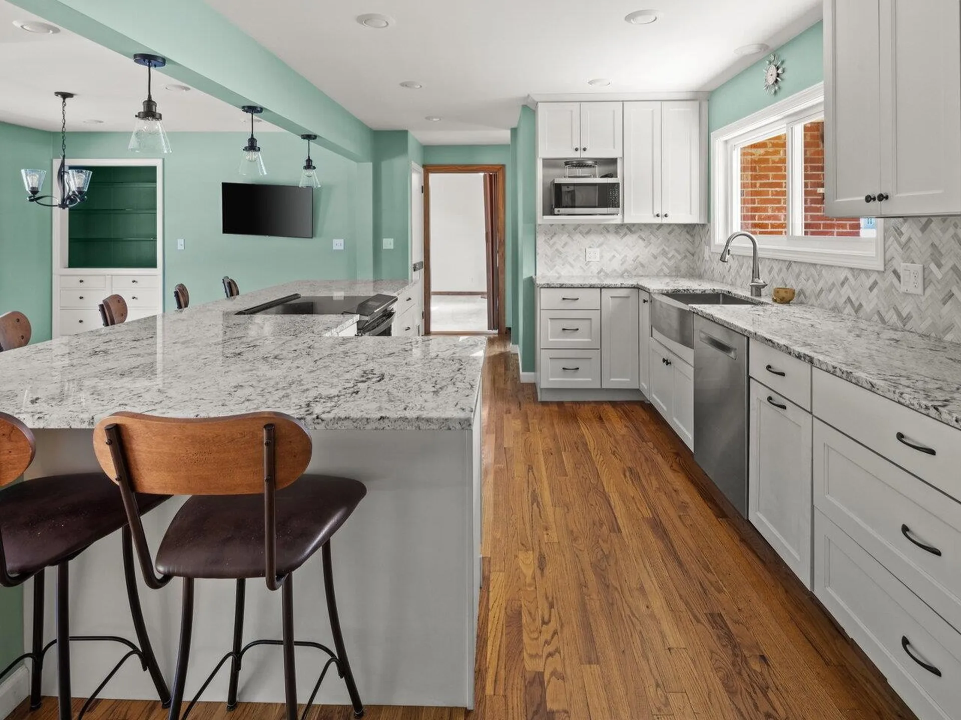 694 Creek Farm Road Colchester VT 05446