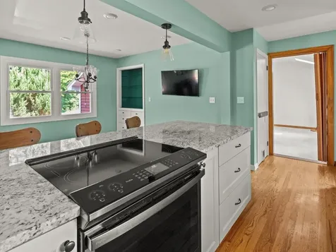 694 Creek Farm Road Colchester VT 05446