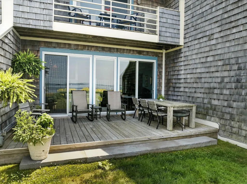 9 Harbor Watch Road Burlington VT 05401