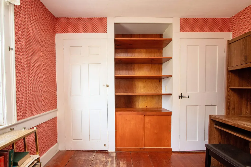 1247 High Ridge Road Waterford VT 05819