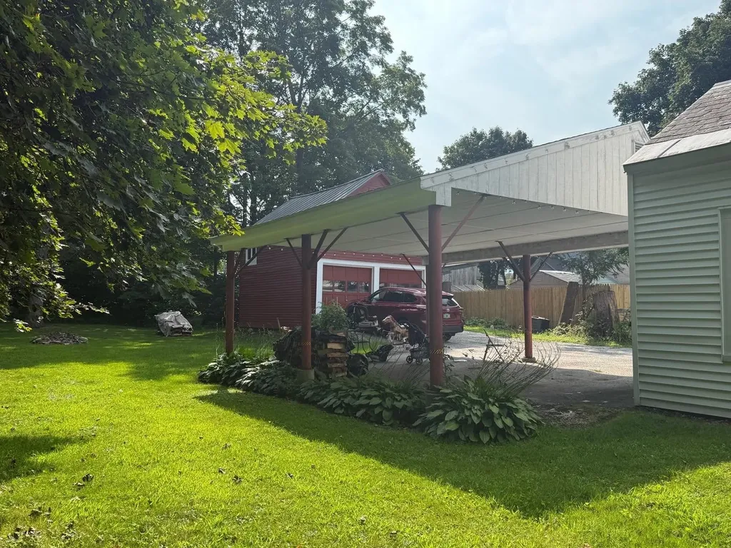 209 Grove Street Bennington VT 05201