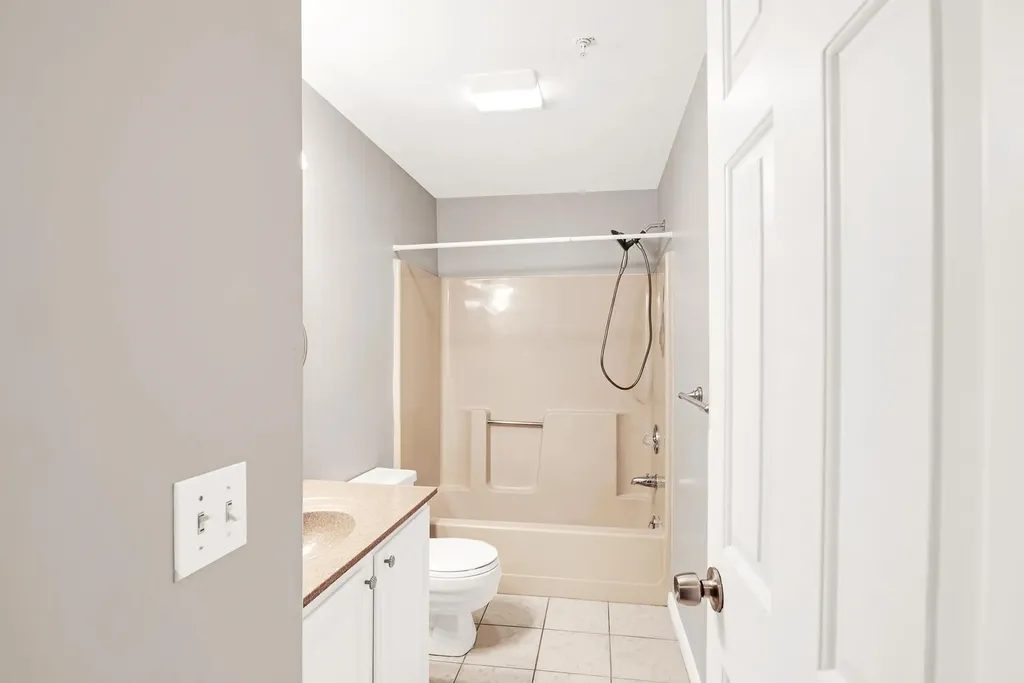 41 Bellamy Woods Dover NH 03820