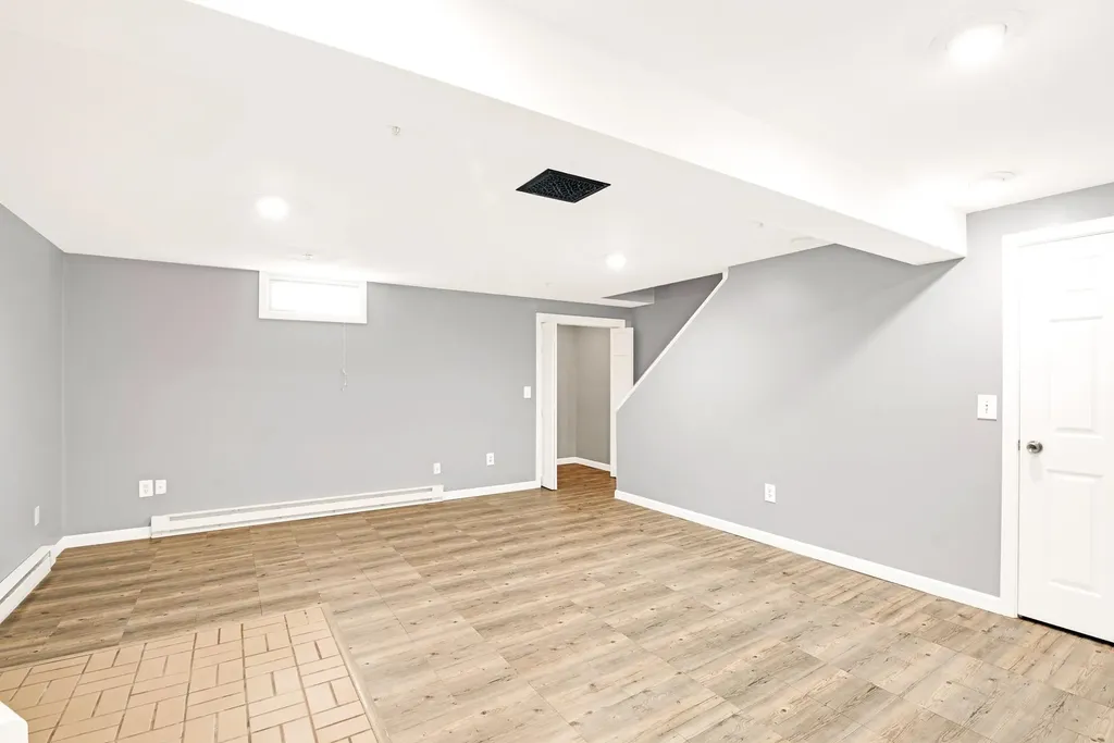 41 Bellamy Woods Dover NH 03820