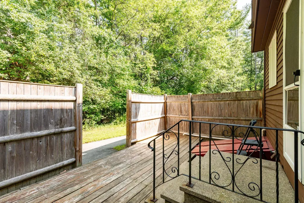 41 Bellamy Woods Dover NH 03820