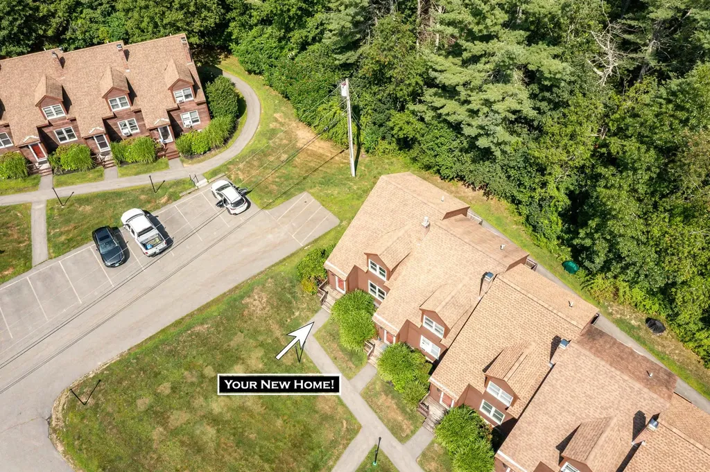 41 Bellamy Woods Dover NH 03820