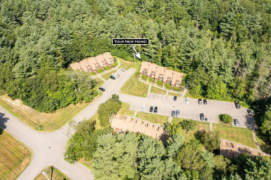 41 Bellamy Woods Dover NH 03820