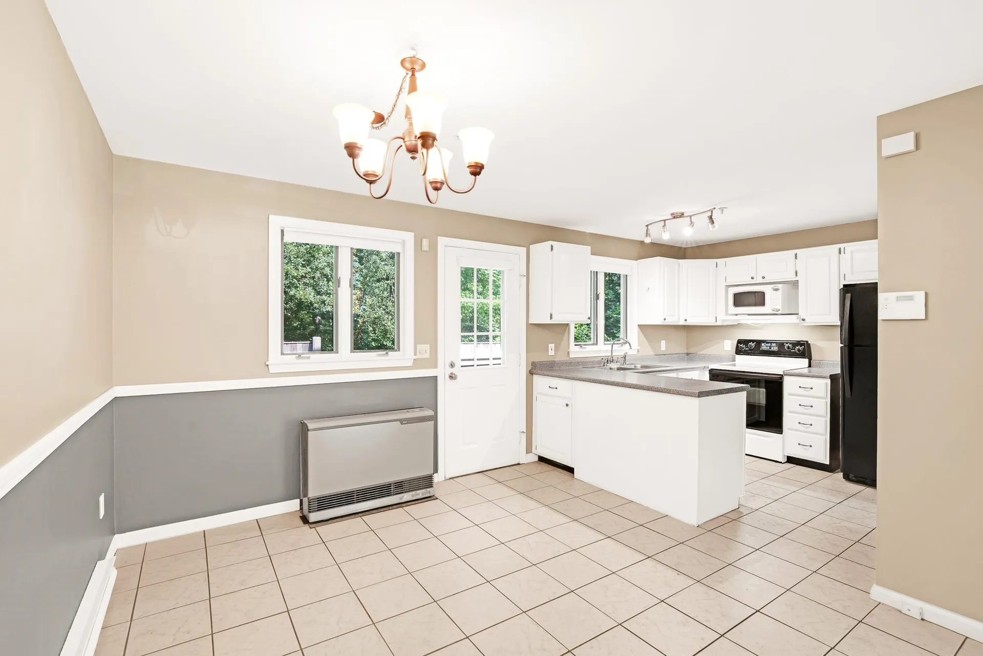 41 Bellamy Woods Dover NH 03820