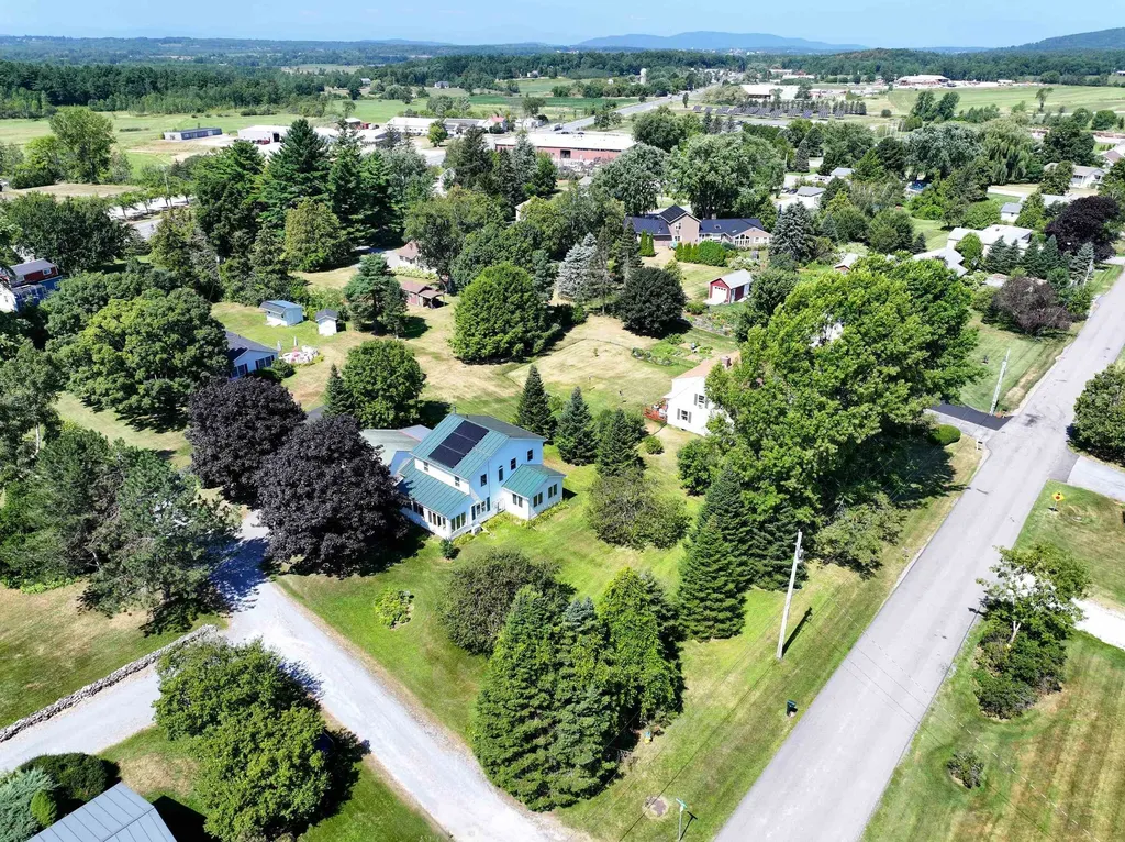 30 Mountain View Lane Middlebury VT 05753