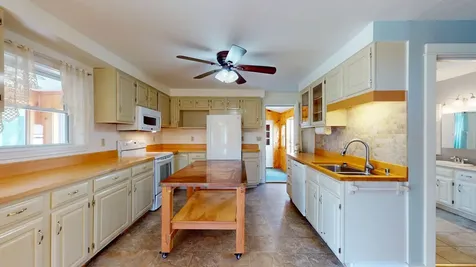 30 Mountain View Lane Middlebury VT 05753