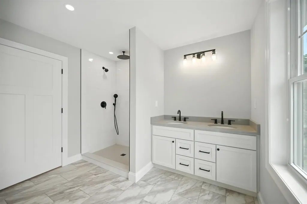 25 Cherryfield Way Barrington NH 03825