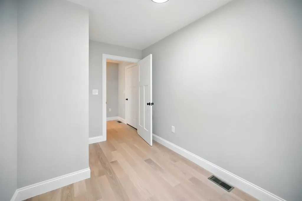 25 Cherryfield Way Barrington NH 03825