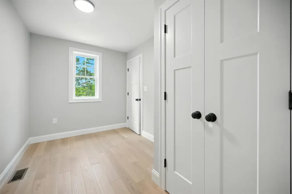 25 Cherryfield Way Barrington NH 03825