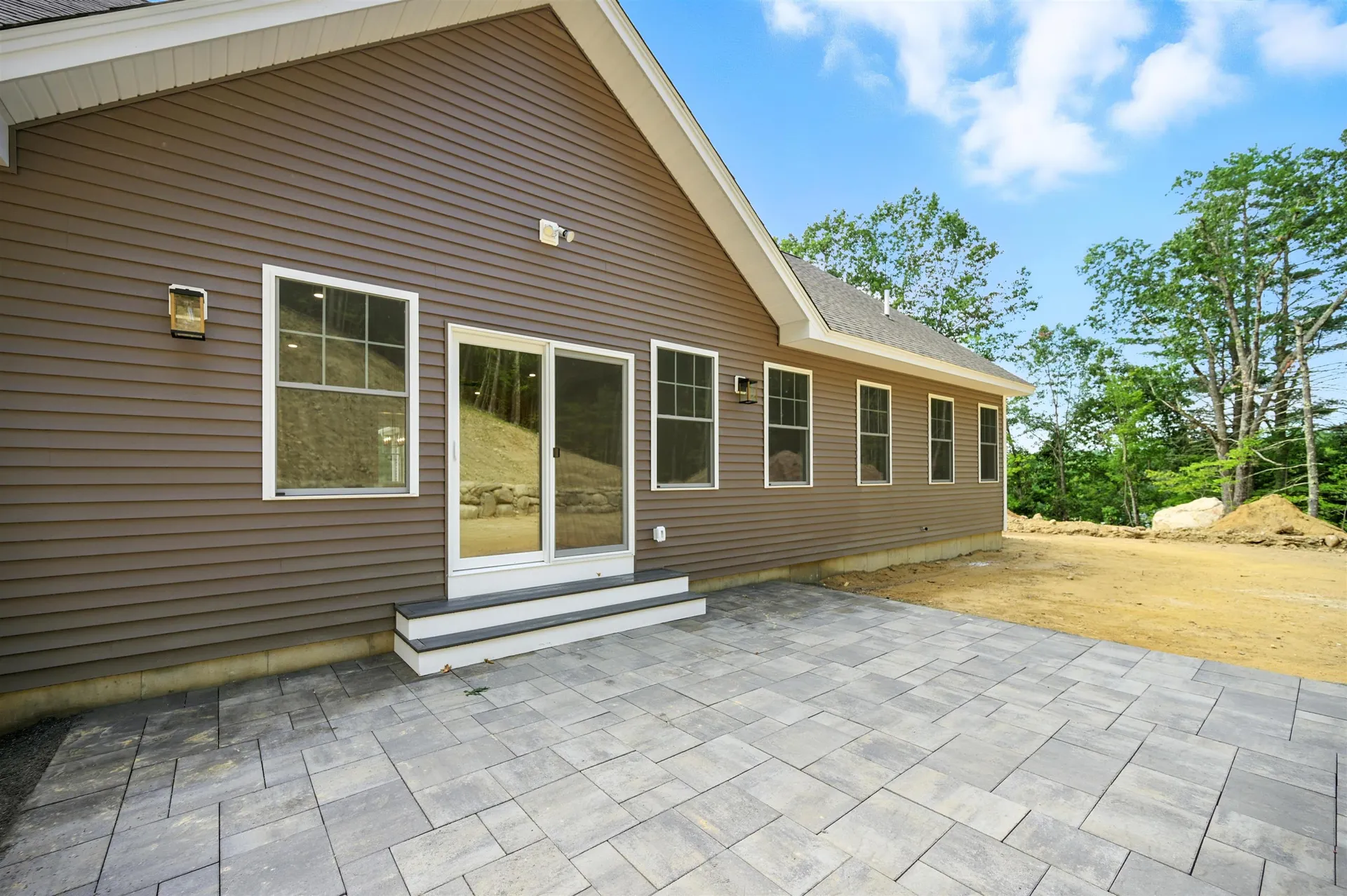 25 Cherryfield Way Barrington NH 03825