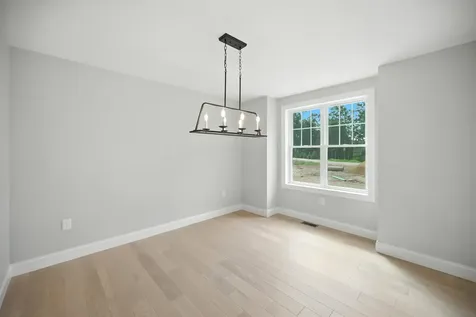 25 Cherryfield Way Barrington NH 03825