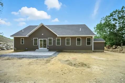 25 Cherryfield Way Barrington NH 03825