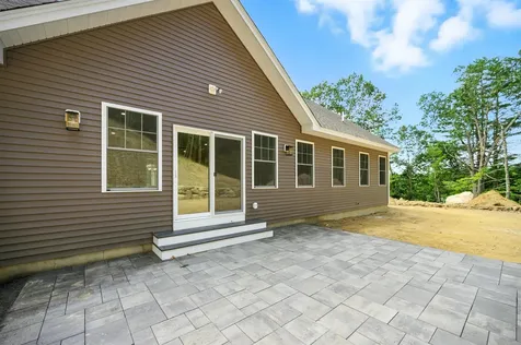 25 Cherryfield Way Barrington NH 03825