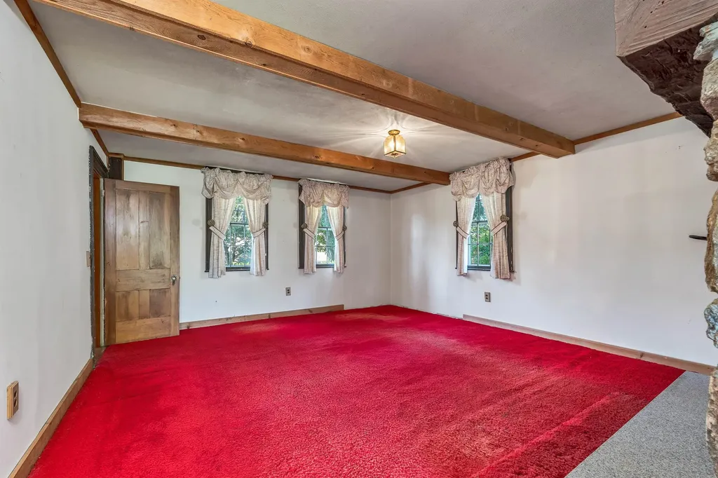 110 Main Street Pittsfield NH 03263