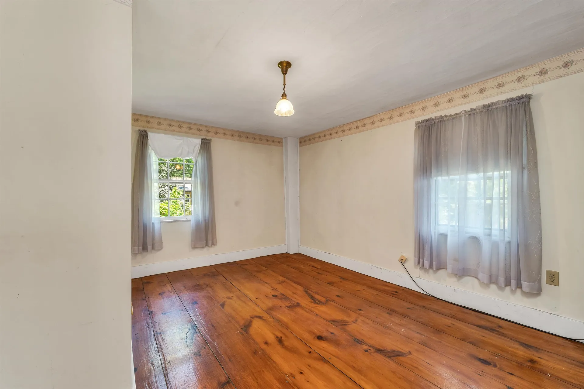 110 Main Street Pittsfield NH 03263