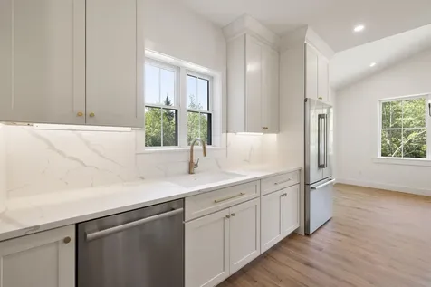 172 Nutting Road Sunapee NH 03782