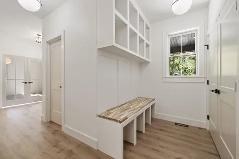 172 Nutting Road Sunapee NH 03782