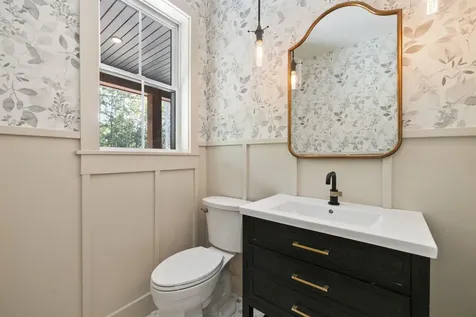 172 Nutting Road Sunapee NH 03782