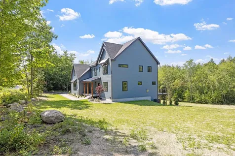 172 Nutting Road Sunapee NH 03782