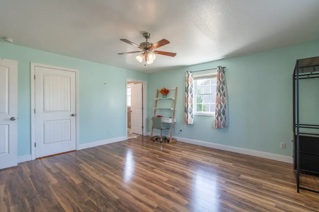 274 Dashner Circle Derby VT 05830