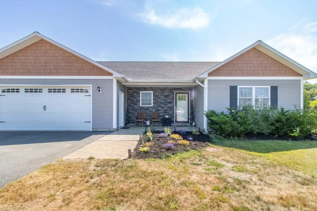 274 Dashner Circle Derby VT 05830