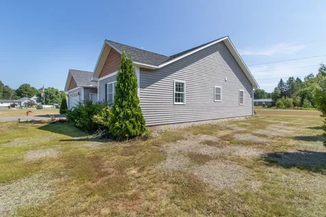 274 Dashner Circle Derby VT 05830