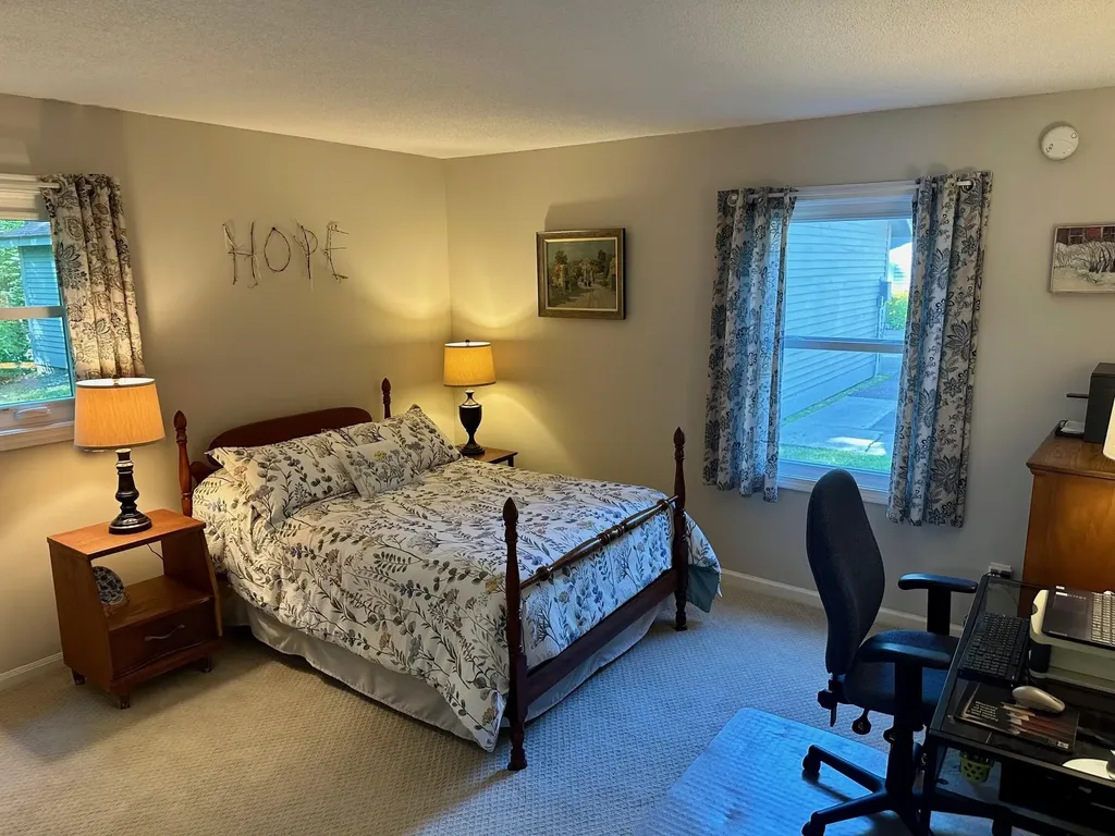 18 Pheasant Woods Colchester VT 05446