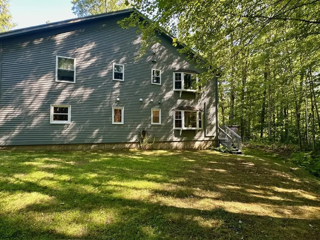 18 Pheasant Woods Colchester VT 05446