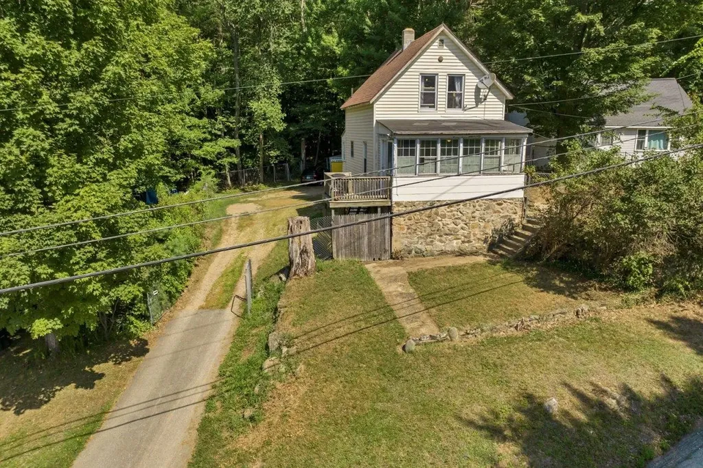 74 Morrill Street Laconia NH 03246