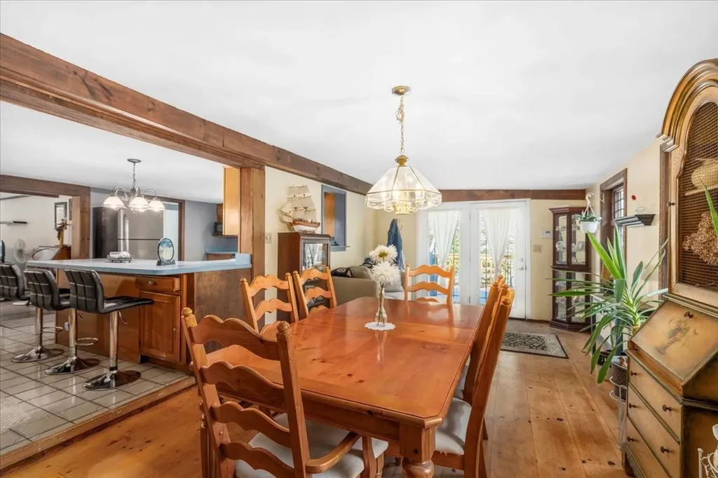 345 North Road Deerfield NH 03037