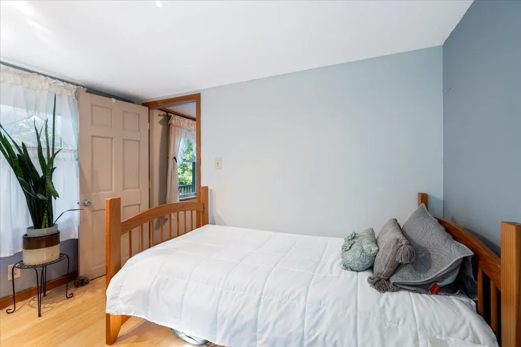 345 North Road Deerfield NH 03037
