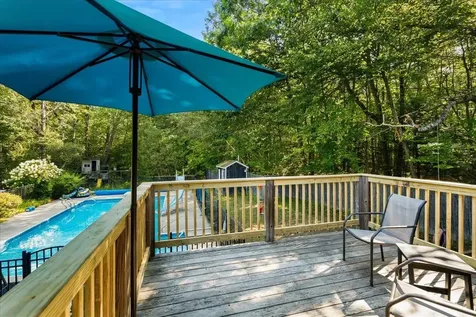 345 North Road Deerfield NH 03037