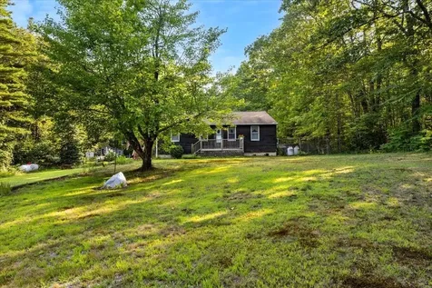 345 North Road Deerfield NH 03037