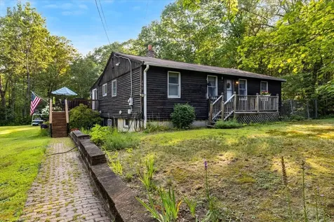 345 North Road Deerfield NH 03037