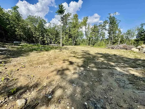 3 Beechtree Way Amherst NH 03033