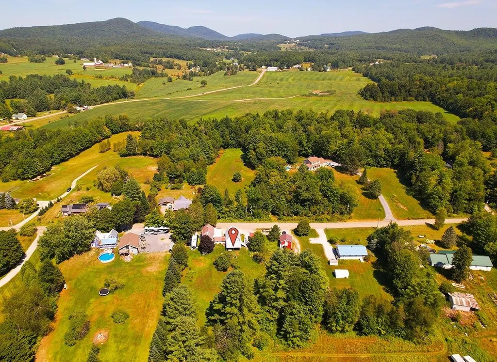 204 Shaw Road Fletcher VT 05444