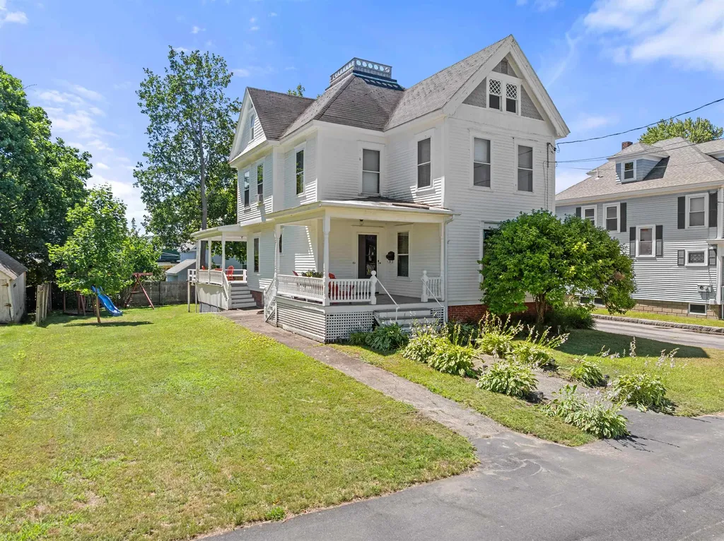 62 Whipple Avenue Laconia NH 03246