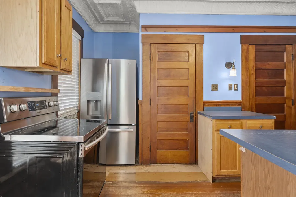 62 Whipple Avenue Laconia NH 03246