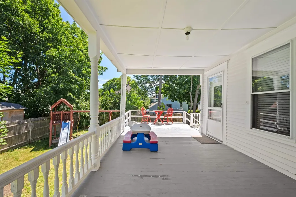 62 Whipple Avenue Laconia NH 03246