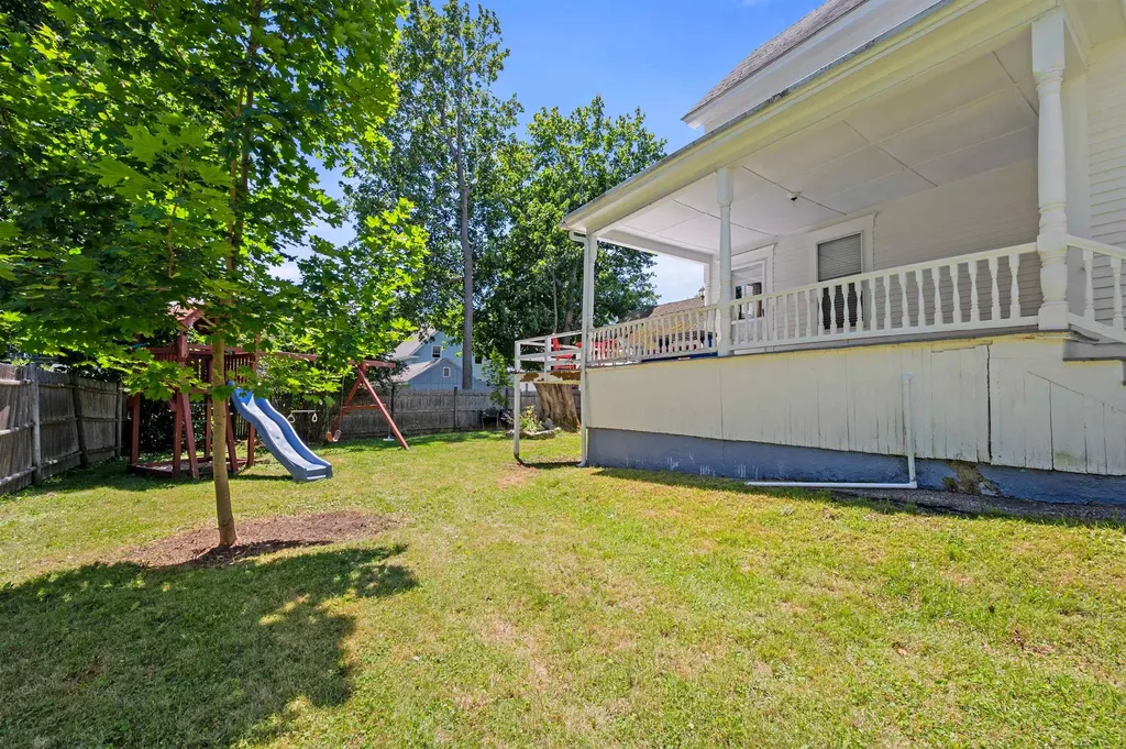 62 Whipple Avenue Laconia NH 03246